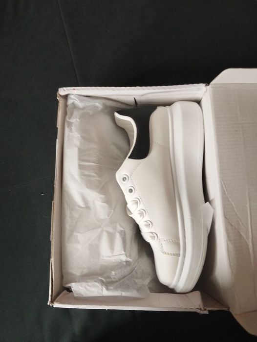 Buty białe Alexander rozmiar 36