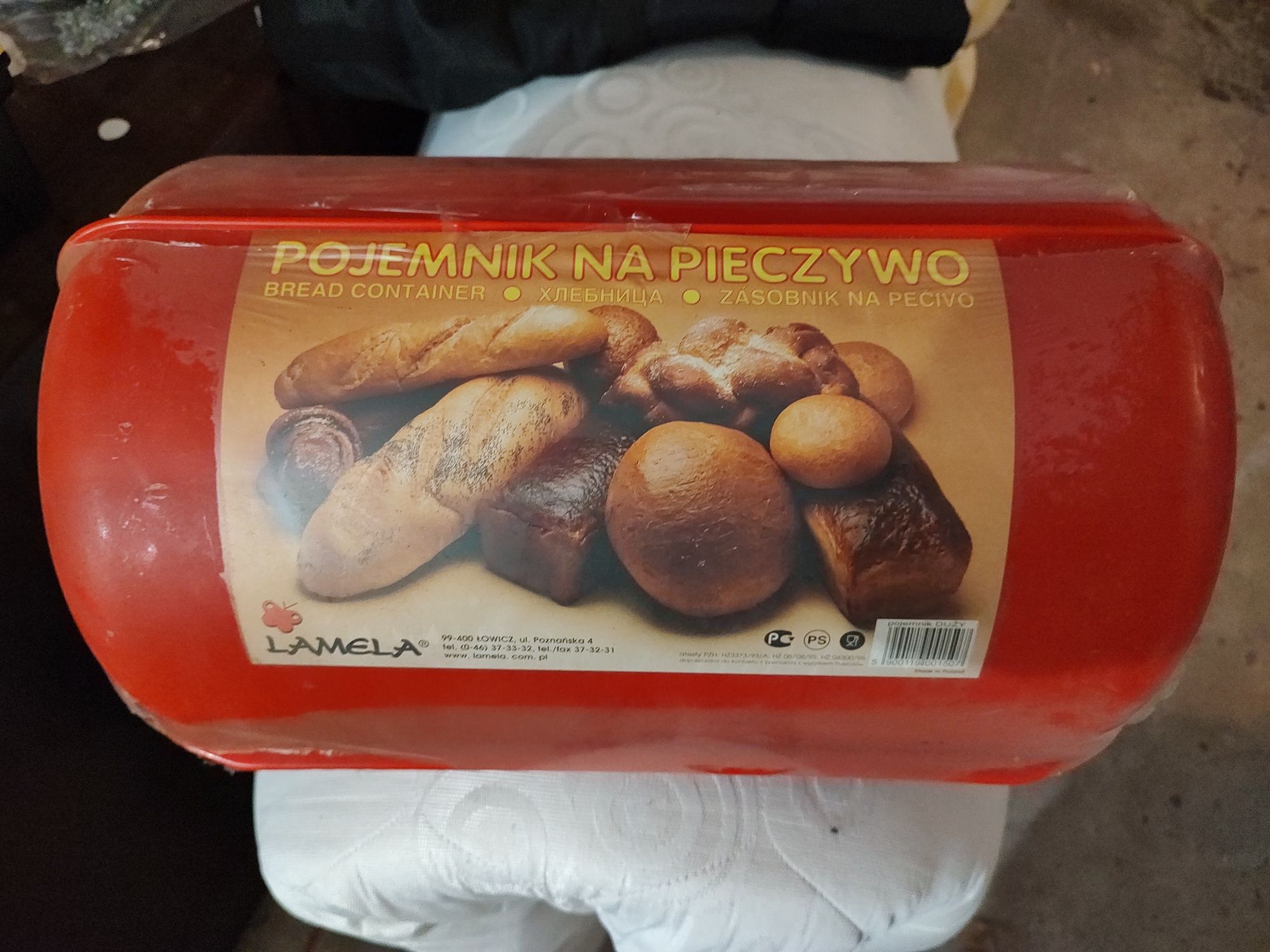 Pojemnik na pieczywo