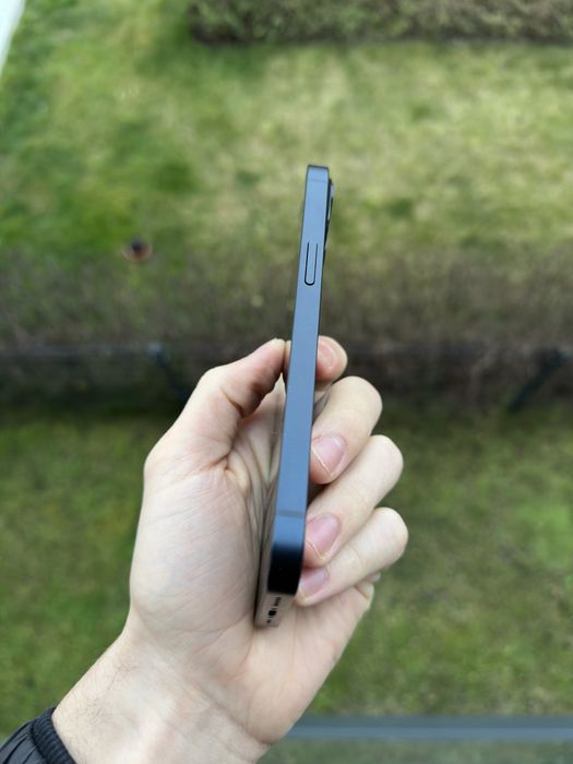 Apple IPhone Айфон 13 128ГБ Чорний, Неверлок, Оригінал