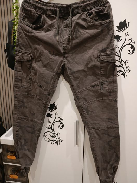 Spodnie moro męskie M