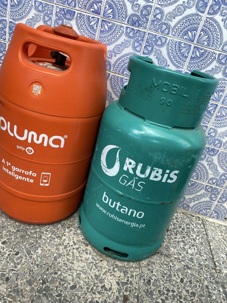 Vendo 2 Butija de gas