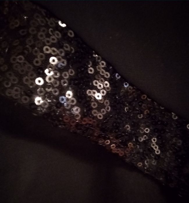 Sukienka z tiulem r48