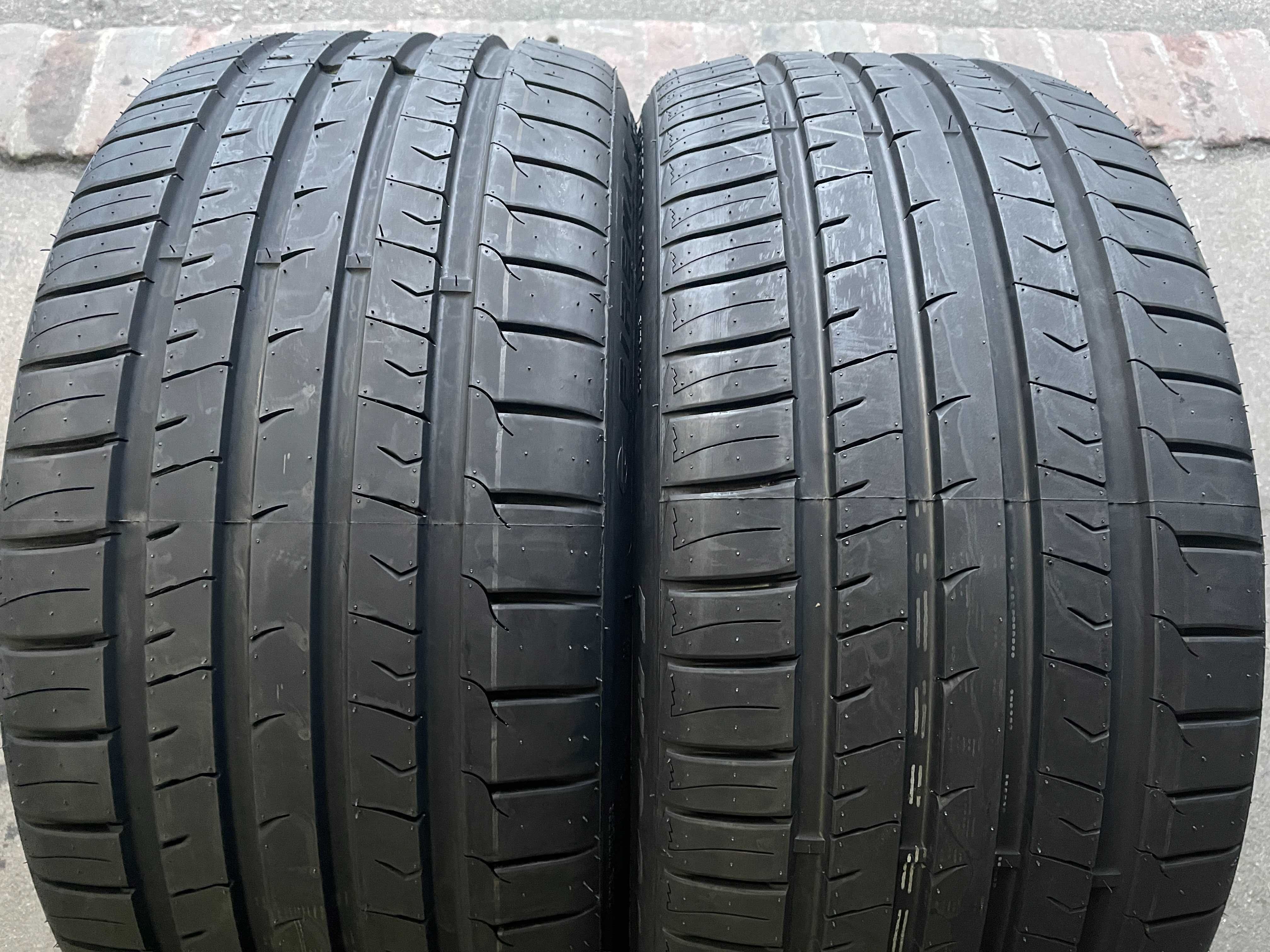 Para opon Firemax 235/35R19 Nowe