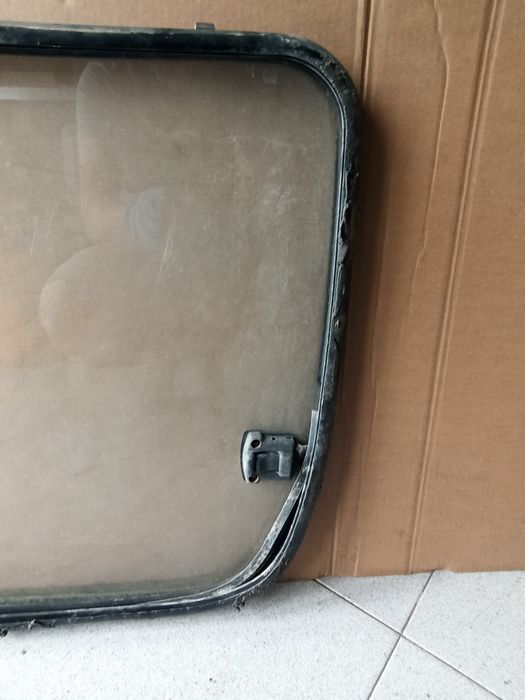 Vidros lateral Toyota Hiace