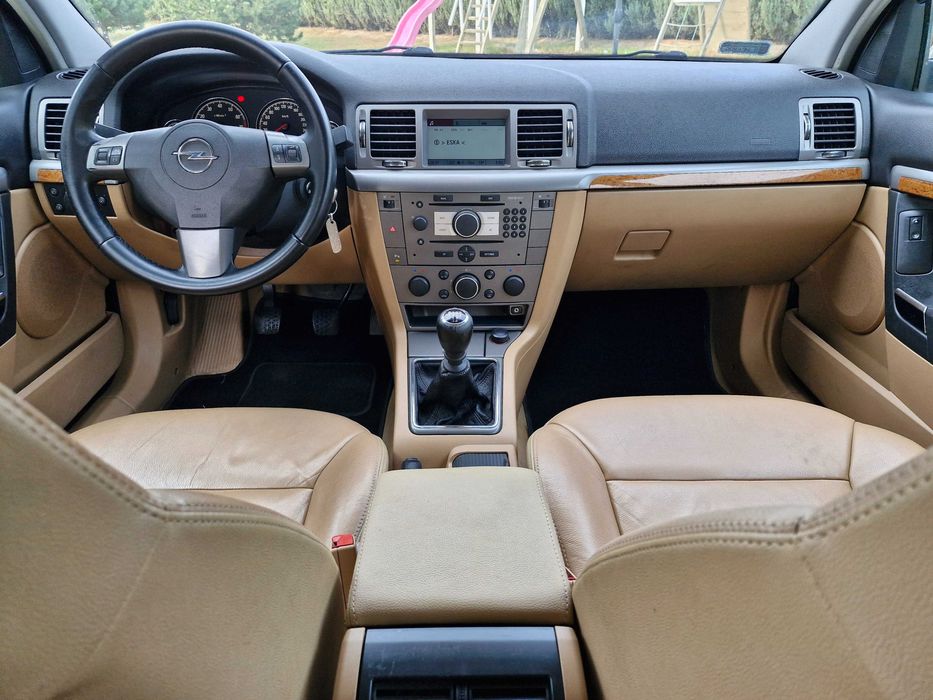 OPEL SIGNUM_1.8 140 KM_Xenon_Miodowe Skóry_Navi_Bogata Opcja_Zadbany