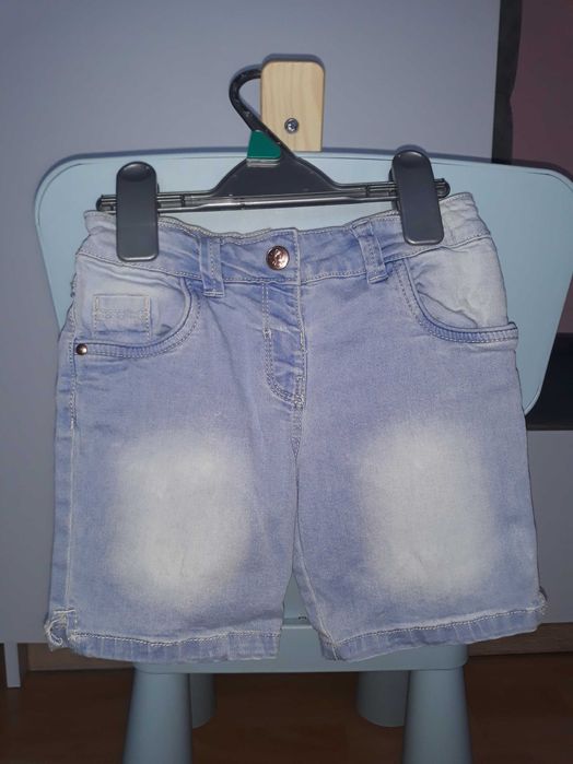 Spodenki jeansowe dla dziewczynki,104