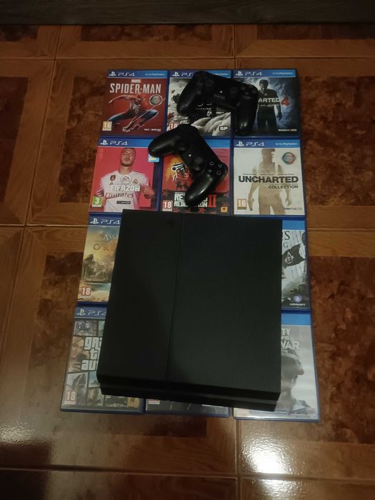 PlayStation 4 1T 400€