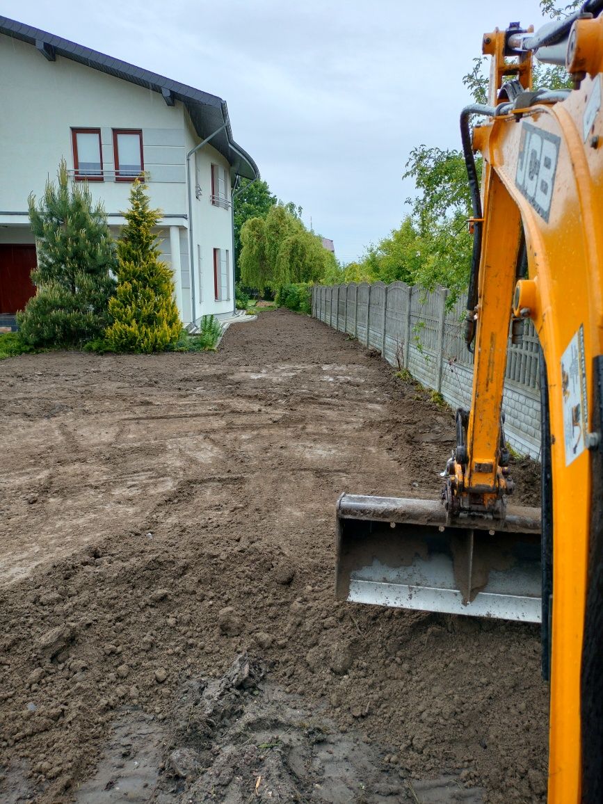 Minikoparka  Wywrotka 6t usługi Fundamenty Oczyszczalnia Utwardzanie