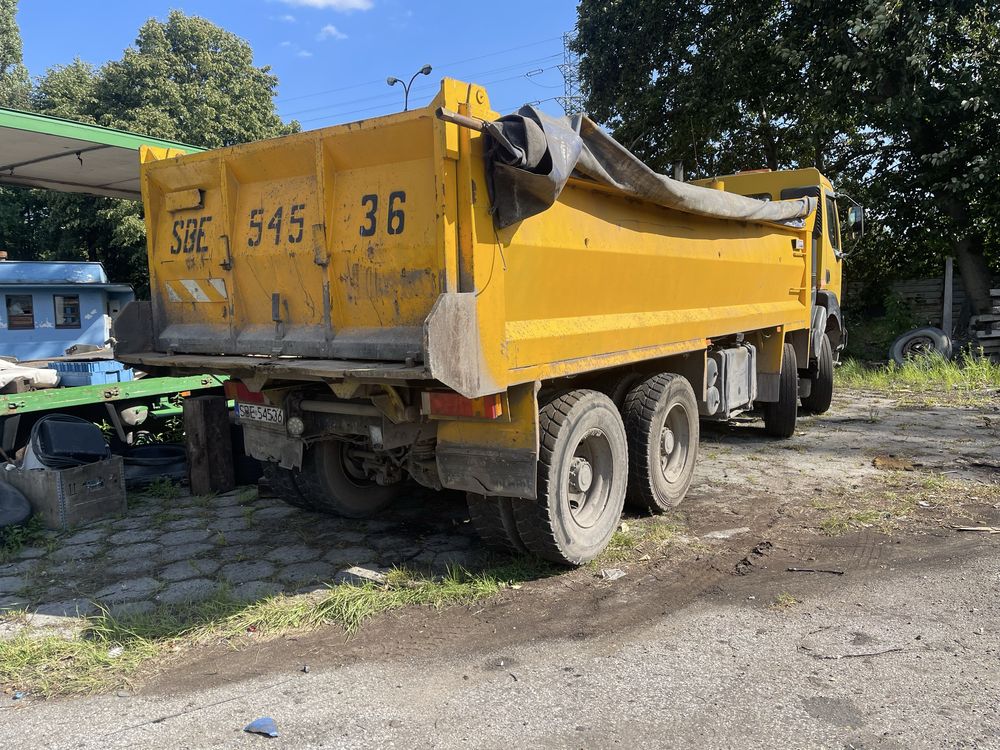 Renault kerax 330 wywrotka 4 oska 4x8 20 T ladownosci
