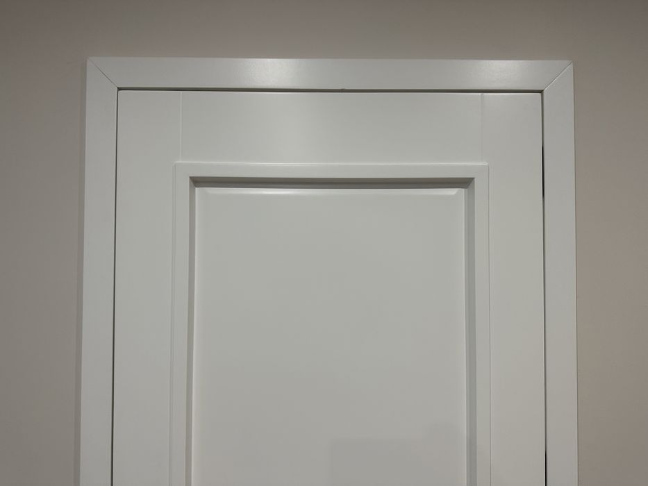 Drzwi wewnętrzne drewniane bezprzylgowe rewersyjne z odwrotną przylgą