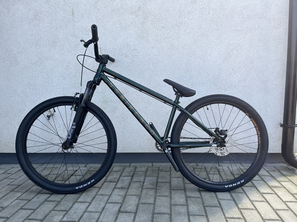 Nowy rower dirt NS Bikes Metropolis 3