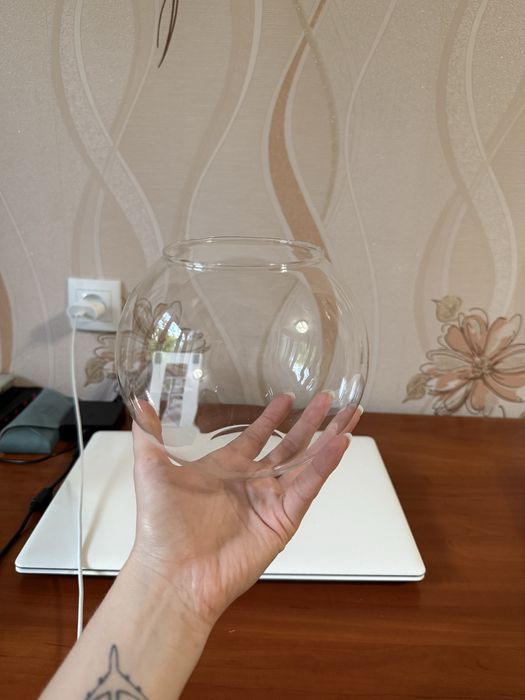 Стеклянная ваза, шар-аквариум