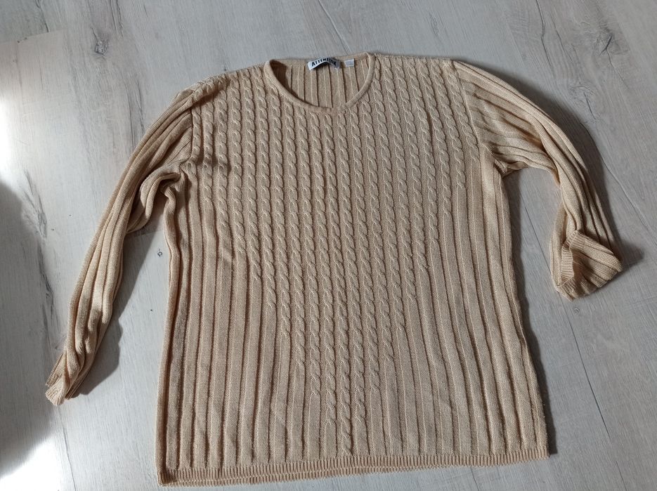 Cienki sweter damski