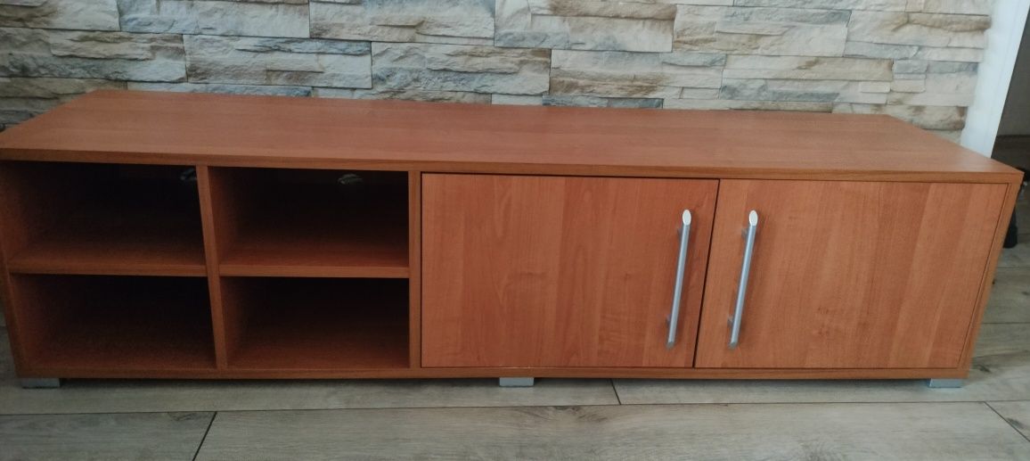 Szafka pod telewizor