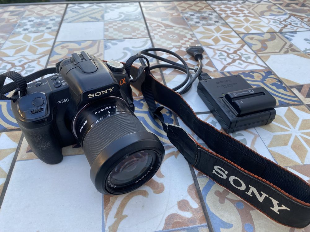 Máquina Fotográfica Sony DSLR-A350 com Lente 18-70mm