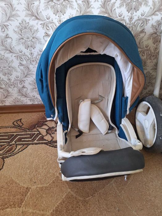 Дитячий візочок (коляска) Bexa Ideal 2 в 1.