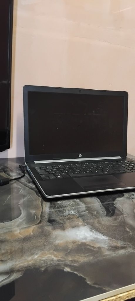 Продам игровой ноутбук на rayzen 5