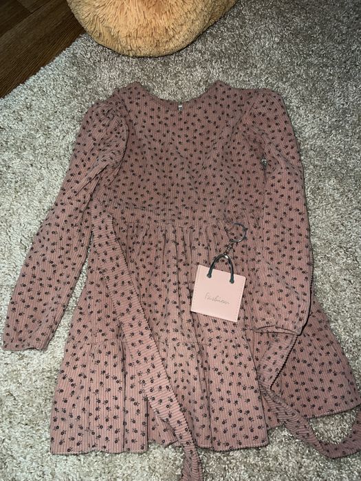 Дитячі речі на дівчинку 4-5