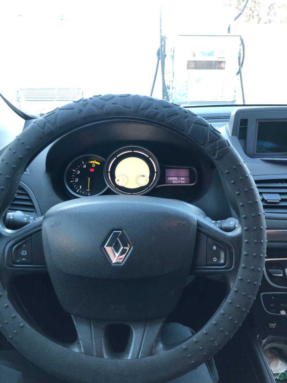 Renault megane 2011 рено меган