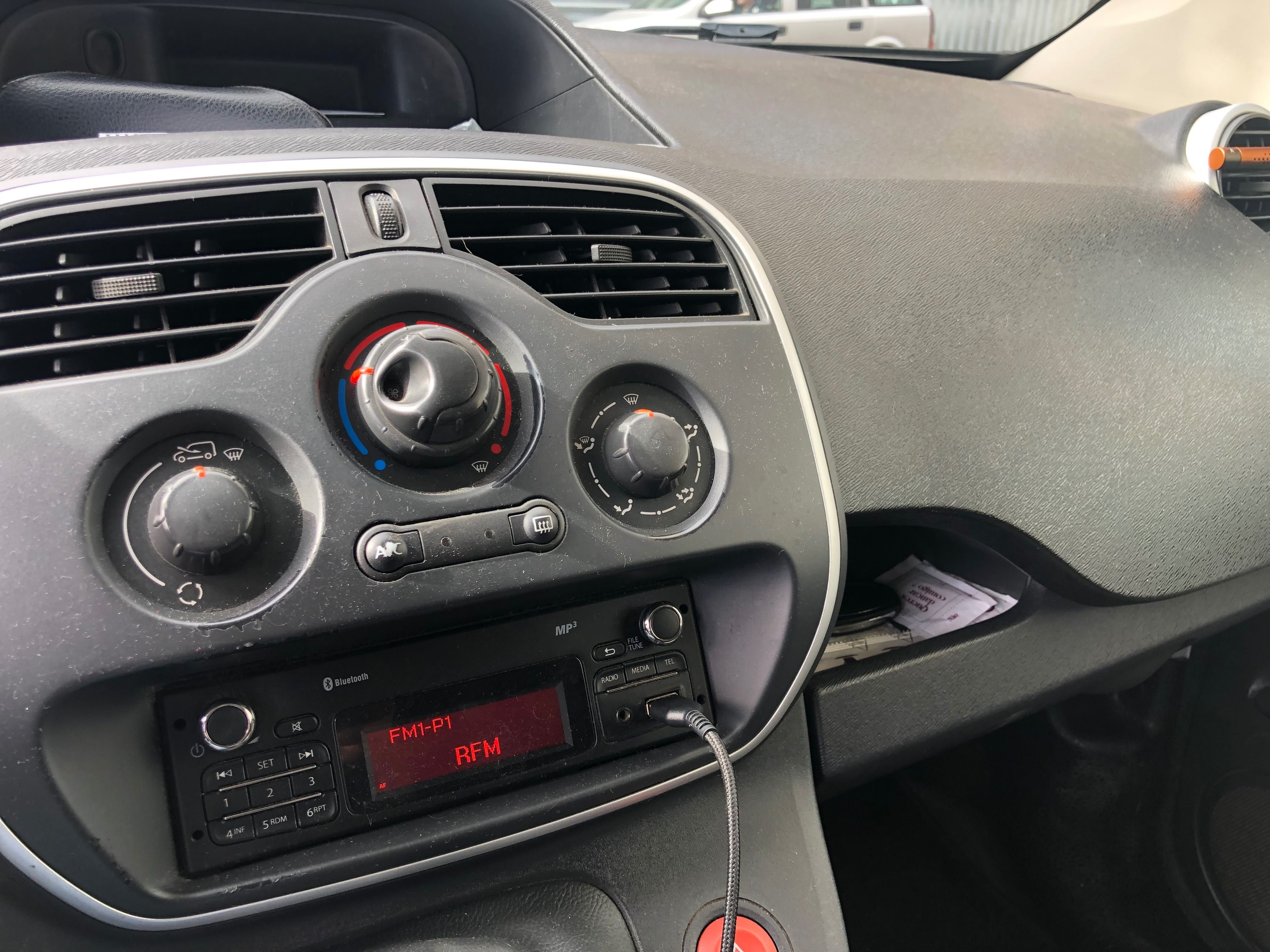 Renault kangoo business