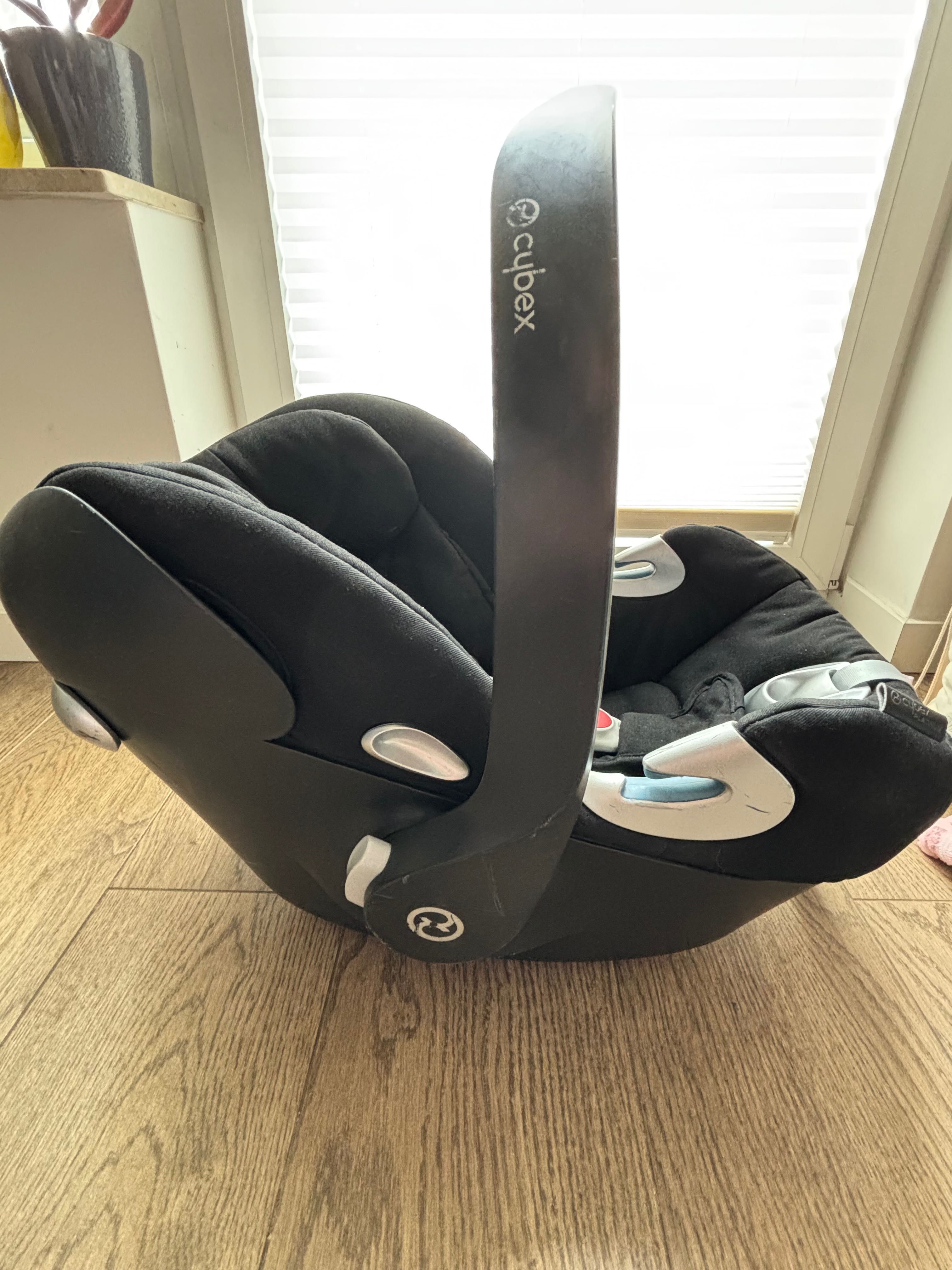Nosidełko Cybex Platinium Cloud