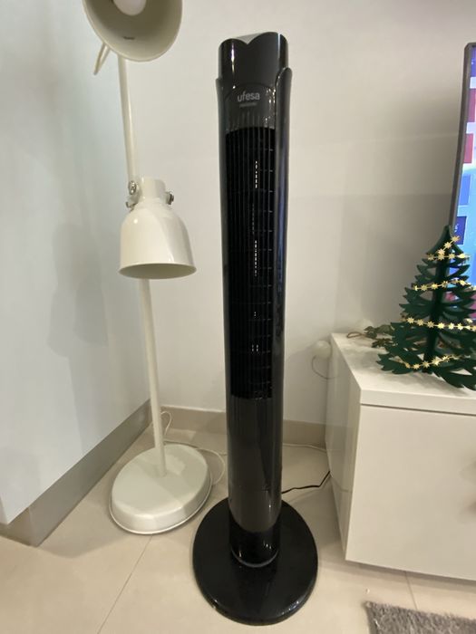 Ventoinha vertical com comando