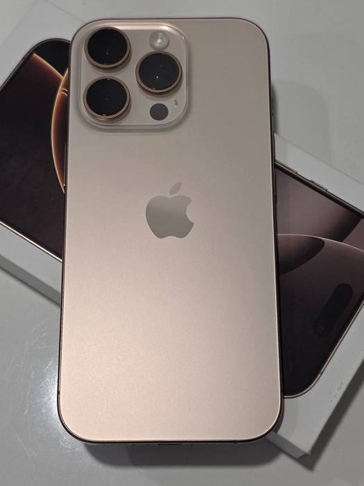 REZERWACJA Jak Nowy Apple iPhone 16 Pro 256GB Desert Titanum Komple