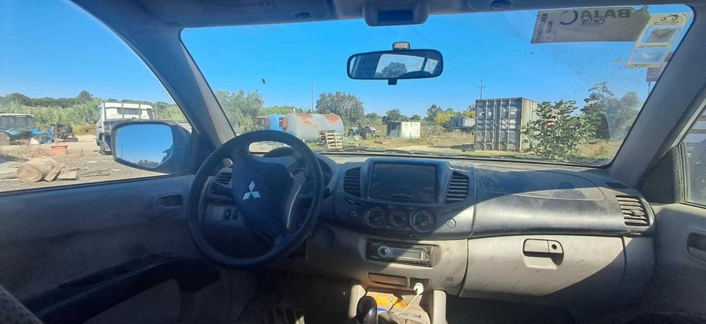 Carrinha 4x4 mitsubishi