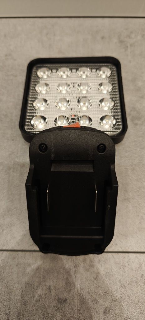 Lampka Led do akumulatorów Makita i kompatybilnych