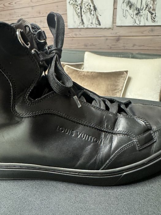 Louis Vuitton черевики Оригінал у чудовому стані. Розмір 8,5 US, 42,5