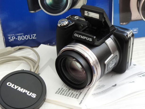 Цифровой фотоаппарат Olympus SP-800 UZ 30x оптический зум Б/у