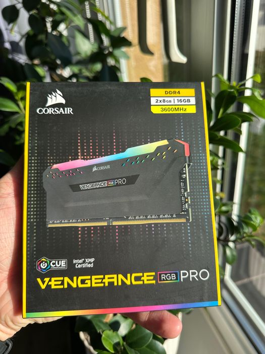 Corsair Vengeance RGB Pro moduł pamięci 16 GB 2 x 8 GB DDR4