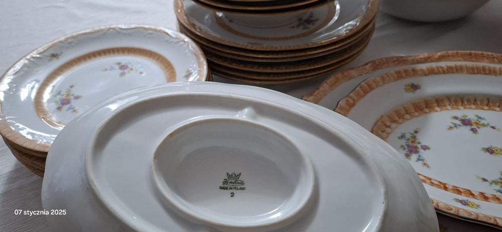 Zestaw porcelanowy obiadowy