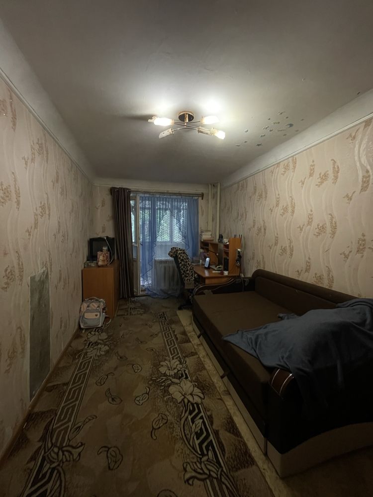 3х кімнатна по вул Гвардійська