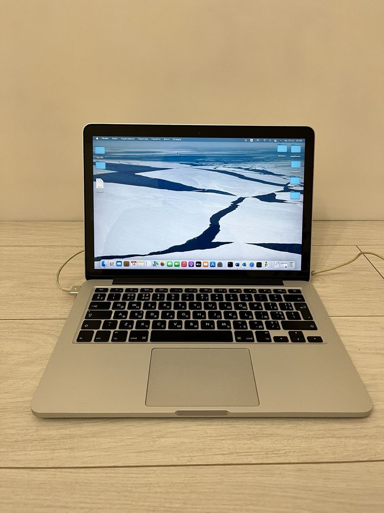Apple MacBook Pro 13  Silver A 1502 /256GB 2015