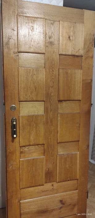 Дерев'яні двері, міцні