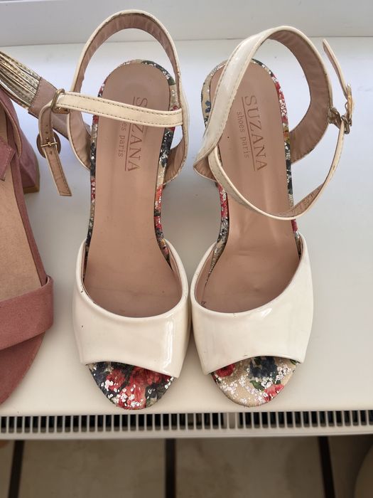 Босоніжки жіночі 400 грн