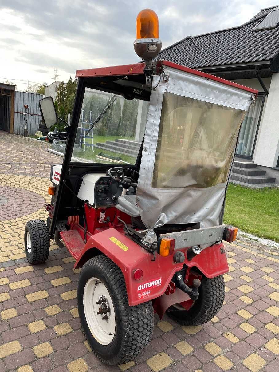 Traktorek Gutbrod 2350 D z pługiem i zmiatarką traktotek komunalny