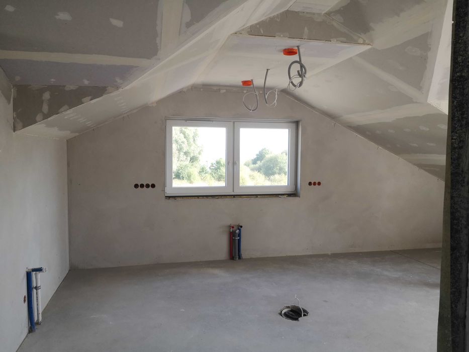 Piętro domu z poddaszem 118,52m2(oddzielne 2 mieszkania)ogródek -2%PCC