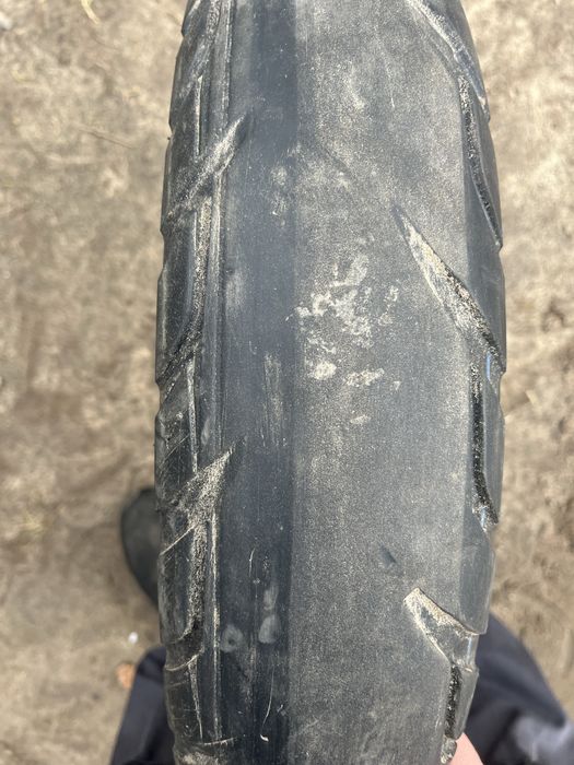 Продам оригінальну резину на ліфан кп 200 може кому треба на допал