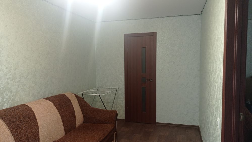 Квартира по красной линии ( через остановку рынок соц город)