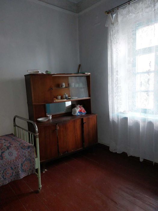 Продам 2-кімнатну квартиру, окремо кухня, коридор 47 кв. м.