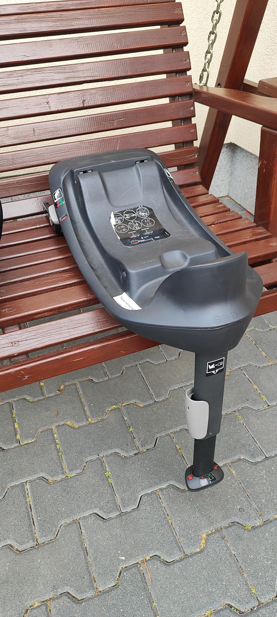 Cybex aton b2 + baza