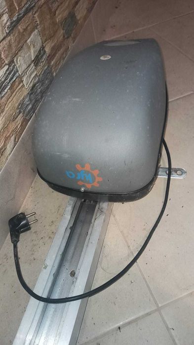 Automatismo para portão seccionado de garagem