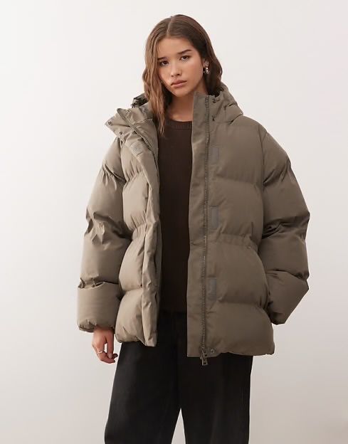 Weekday NEW беж xs,s,m