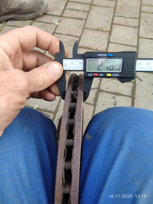 Диски тормозні передні Опель зафіра