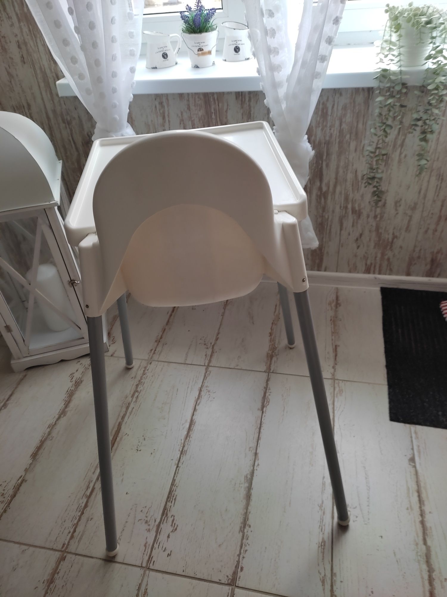 Krzesłko do karmienia IKEA !