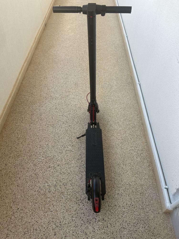 Trotinete eletrica avariada