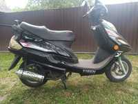 Продам скутер YB125T-3