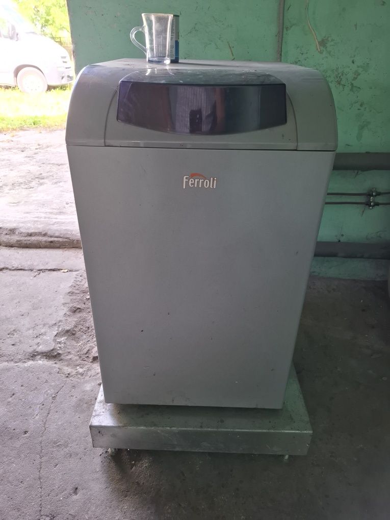 Kocioł olejowy konwencjonalny żeliwny ATLAS D ECO 30 UNIT.  Sprawdź.